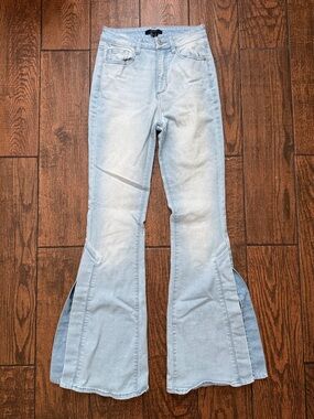 Forever 21 Bell Bottom Side Slit Light Denim Jeans - Size  25